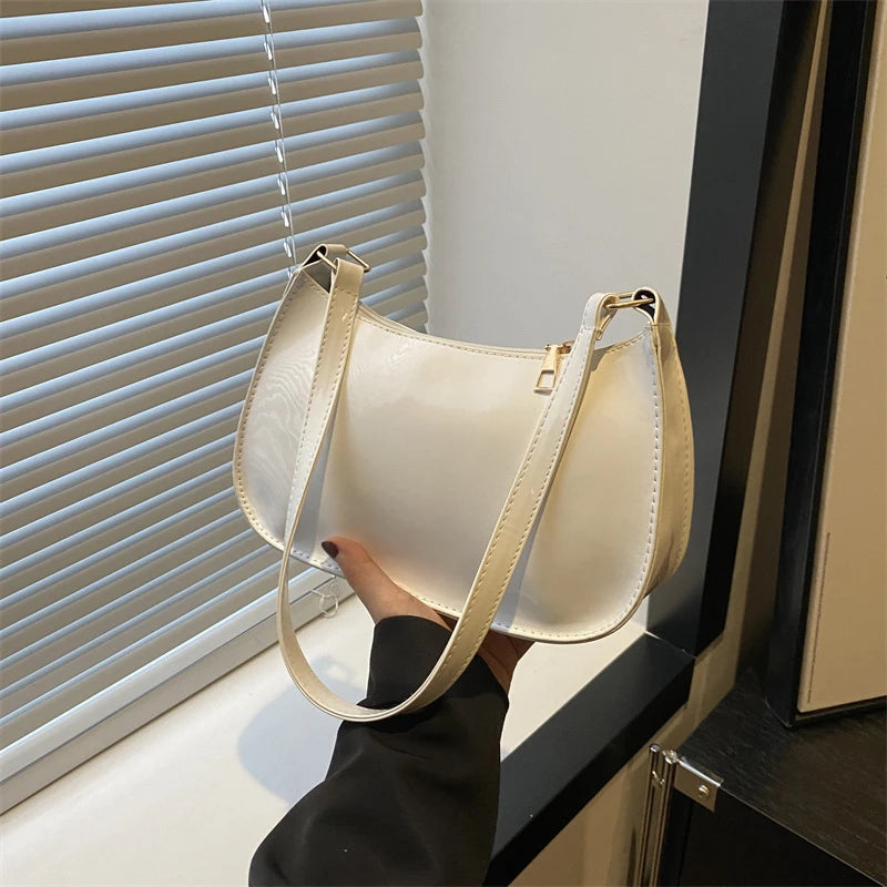 Sac hobo vernis